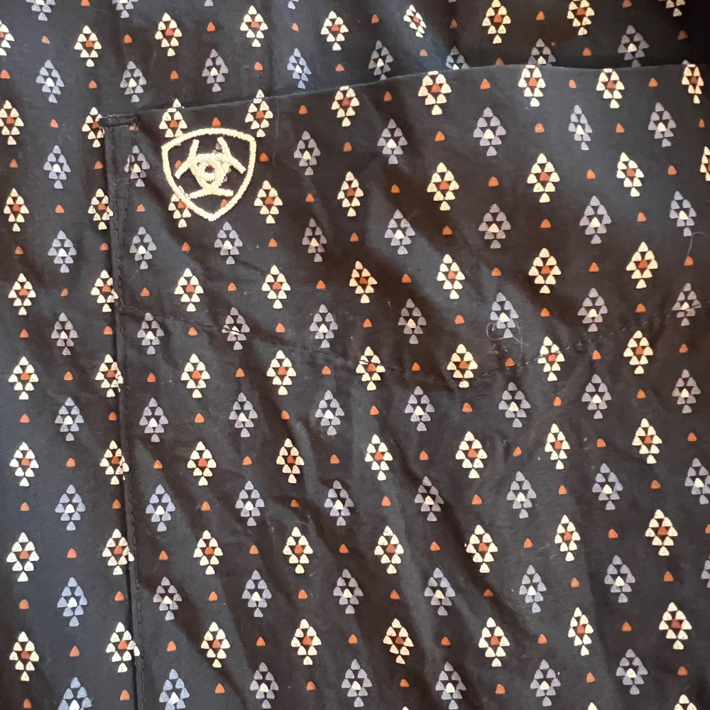 Ariat Button Down Shirt Size XXL - Picture 4 of 8